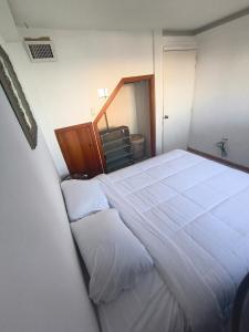 Apt with ocean view Marina Margarita residence