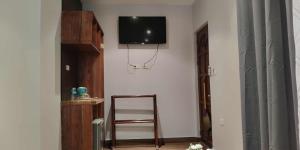 birdwatchers beachfront hotel panglao