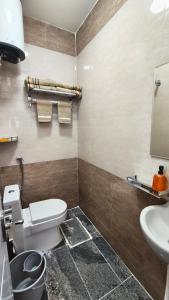 Casa de Familia - 1BHK near Manyata Tech Park & Aster CMI Hospital