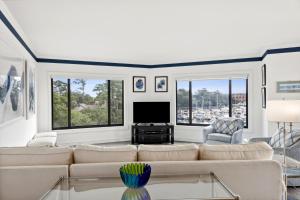 236 Captains Quarters