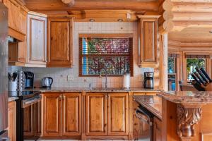 Fiddler Lake Resort - Deer 59