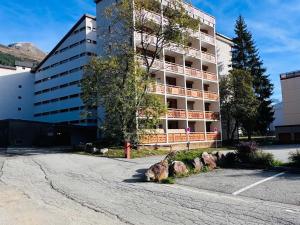 Appartement rénové 6 pers proche pistes - Les 2 Alpes - FR-1-546-63