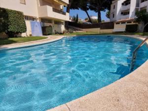 Encantador Apartamento a 300m de la Playa con Terraza - Costa Brava - HISP-236-155