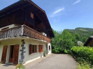 Chalet Authentique 8p, La Clusaz, Parking, Proche Pistes - FR-1-459-249