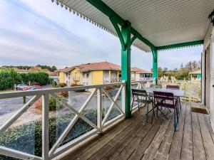 Appartement charmant avec piscine au 1er étage, proche centre et lac, 4 personnes - FR-1-521-265