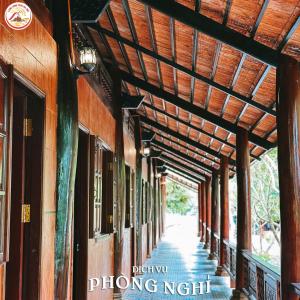 Làng Du Lịch Sinh Thái Đá Nổi