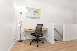 Executive Townhouse Near Heart of Adelaide City