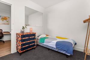 Executive Townhouse Near Heart of Adelaide City