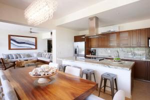 Condo Los Arboles -HSK6 Seater Golf Cart included