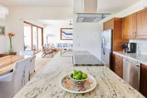 Condo Los Arboles -HSK6 Seater Golf Cart included