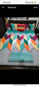 Seaface Bldg 1BHK 0r 2 BHK Luxe service flat, Mumbai