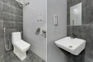 Super Collection O Erragadda Metro Station Formerly Golden Gate