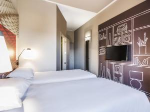 Hotel Ibis Cali Granada