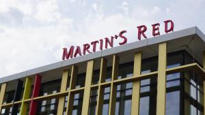 Martins Red