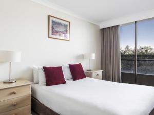 BreakFree Capital Tower Apartments