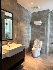 Orchid Sapphire Ha Long