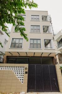 Nguyen Le Home Phan Ton