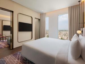 Novotel New Delhi City Centre