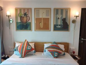 Eden Chic 1 BHK Bandra W - Gated - 24-7 Security