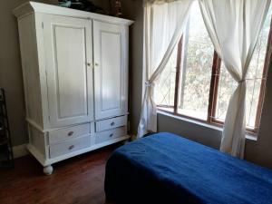 Great sea view, swimming pool, braai, wi-fi