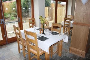 Cottage Leas Country Hotel & Restaurant