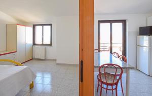 1 Bedroom Gorgeous Apartment In Briatico