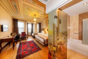 Azade Premier Istanbul Hotel & Steps from Hagia Sophia