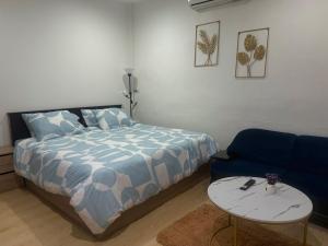 Terlyn hostel & cafe