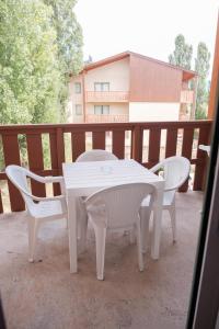 Altitude 1642 - T2 avec balcon & piscine à Font-Romeu