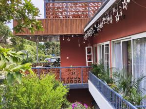 Bougainvillea Homestay Munnar