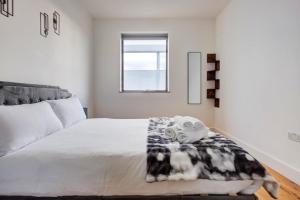 Wembley 2BR Apartment with free parking