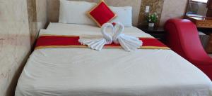 Sơn thịnh-hiếu host