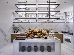 Novotel Shanghai JingAn