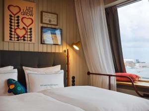 25hours Hotel Paper Island