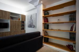 B&B in Salerno City Center - Vacation Apartment near the Train Station & Top Salerno Attractions