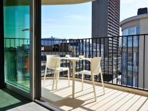 Appartement vue mer latérale 2 chambres moderne à Ostende By La Conciergerie