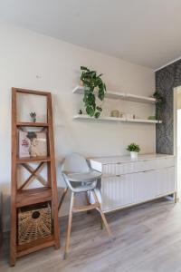 Two bedroom apartment close to Kadriorg park and center