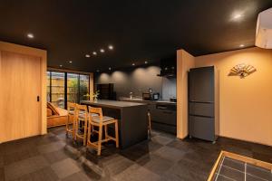 難波站走路8分鐘包棟別墅 絕佳地理位置 最大16人