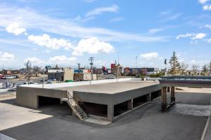 Days Inn by Wyndham Airdrie