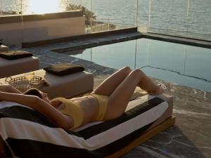 Rocca a Mare Heraklion - Handwritten Collection