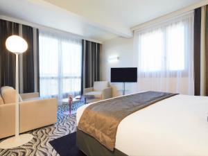 Hotels Kyriad Paris Ouest - Bezons La Defense : photos des chambres