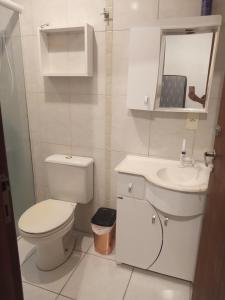 Apto Praia Ingleses e Santinho, super bem localizado