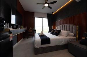 7-10 mins subang airport luxury studio v balcony