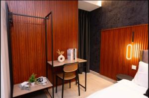 7-10mins subang airport premium luxury studio 2pax