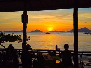 Islandfront El Nido