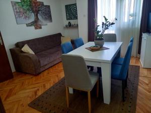 Apartman KEJ 64m2