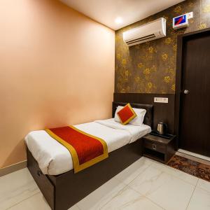 Hotel VK Inn, Near Prayagraj Junction