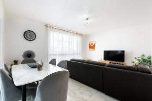 R&V Paradise by GALMI