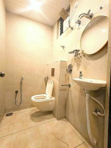 Mio Business Hotel in Madhapur with 24 Hours Stay