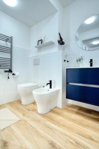 Stylish city apt - M4 Frattini, 15 mins to Duomo